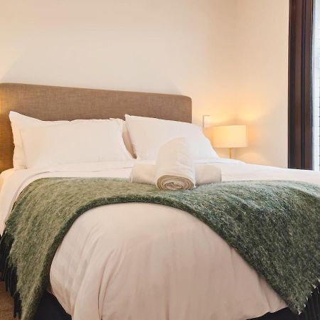 Luxurious 2 Bedroom Apartment Free Secure Parking โอ๊คแลนด์ ภายนอก รูปภาพ